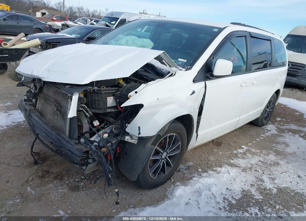 2018 DODGE GRAND CARAVAN SXT VIN: 2C4RDGCG3JR304251