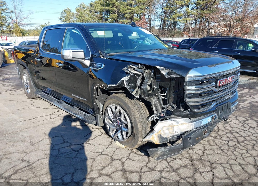 2025 GMC SIERRA 1500 4WD  SHORT BOX SLT VIN: 3GTUUDED8SG189309
