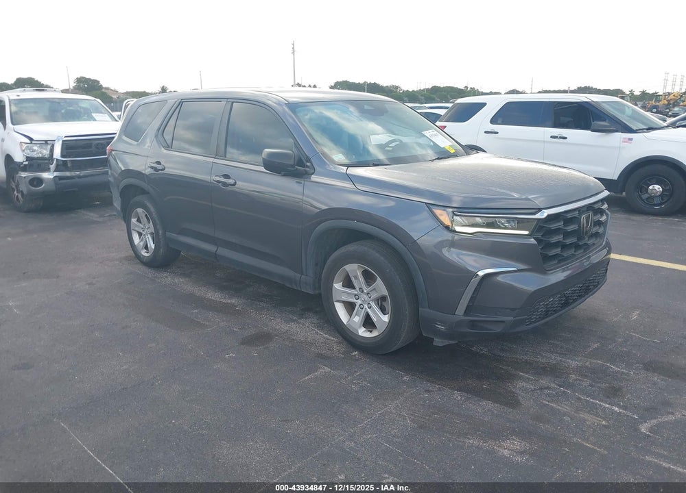 2023 HONDA PILOT AWD LX VIN: 5FNYG1H2XPB027292