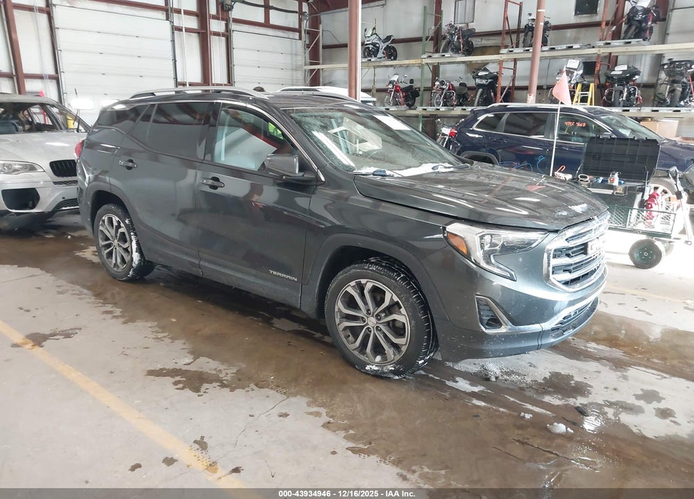 2019 GMC TERRAIN SLT VIN: 3GKALVEX3KL135031