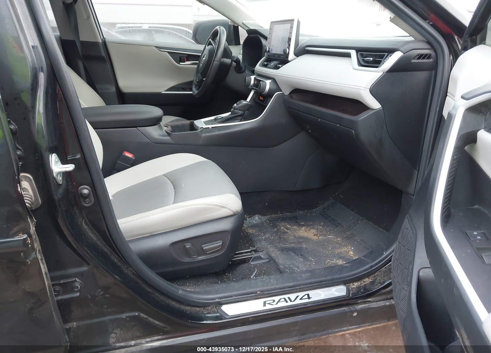 2022 TOYOTA RAV4 HYBRID LIMITED VIN: 4T3D6RFV9NU067433