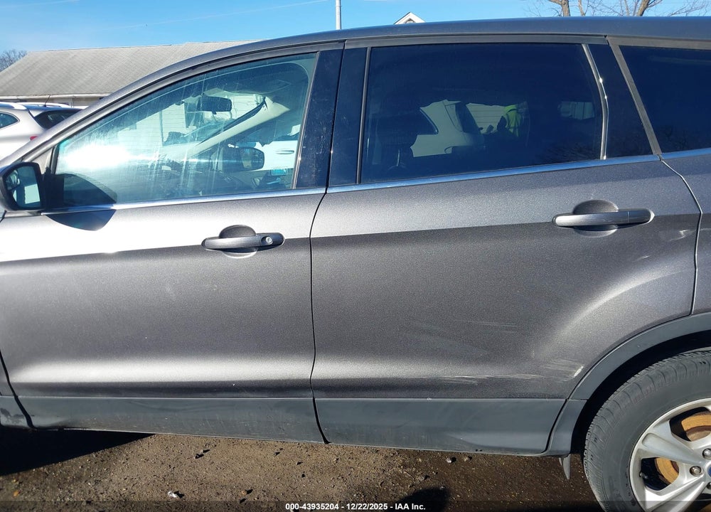2014 FORD ESCAPE SE VIN: 1FMCU9GX5EUD49689