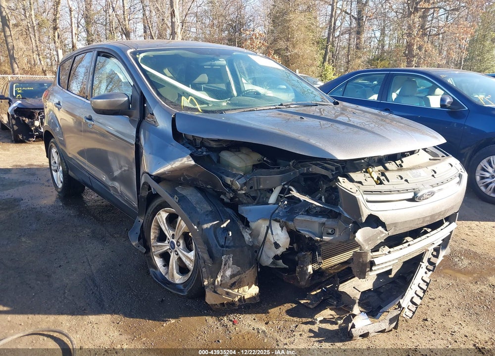 2014 FORD ESCAPE SE VIN: 1FMCU9GX5EUD49689