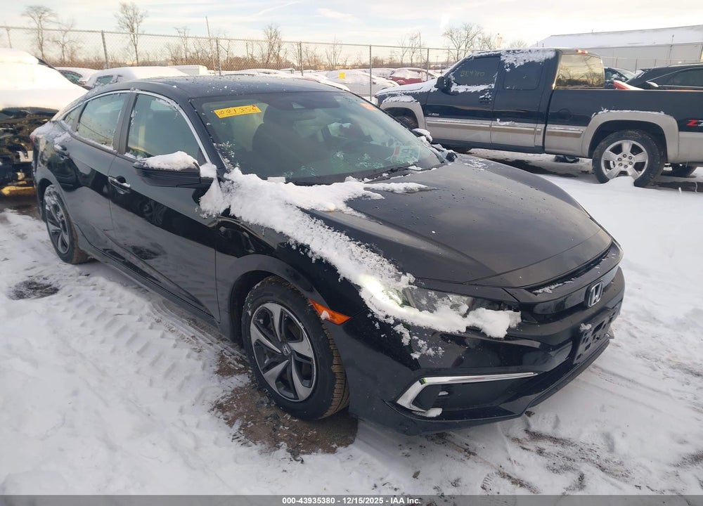 2019 HONDA CIVIC LX VIN: 19XFC2F65KE001356