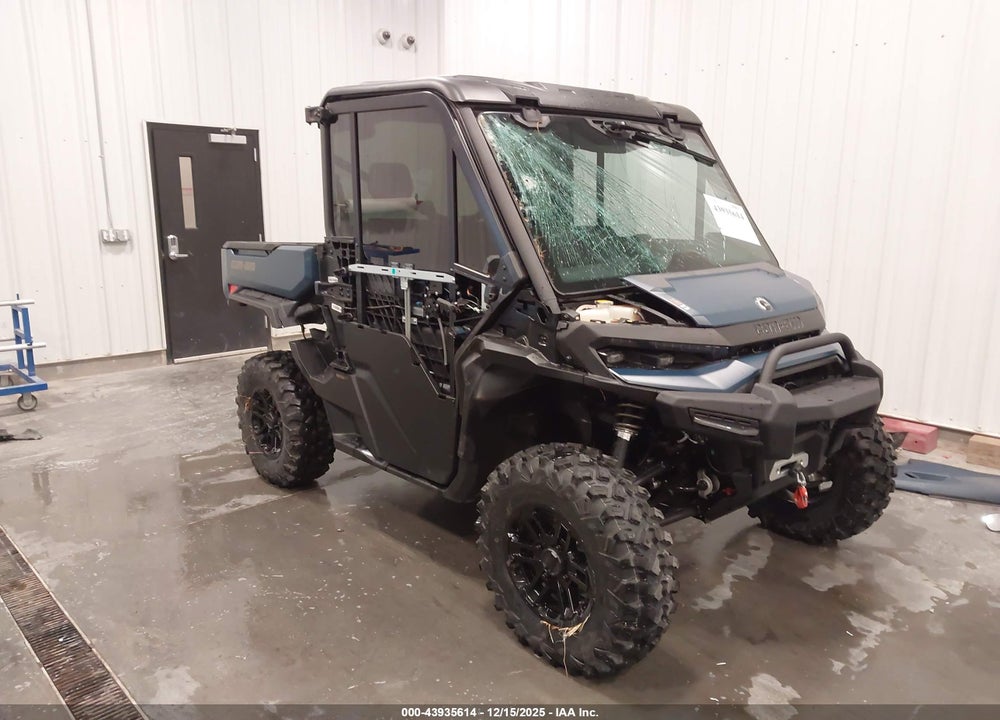 2026 CAN-AM DEFENDER VIN: 3JBKVAX41TK000274
