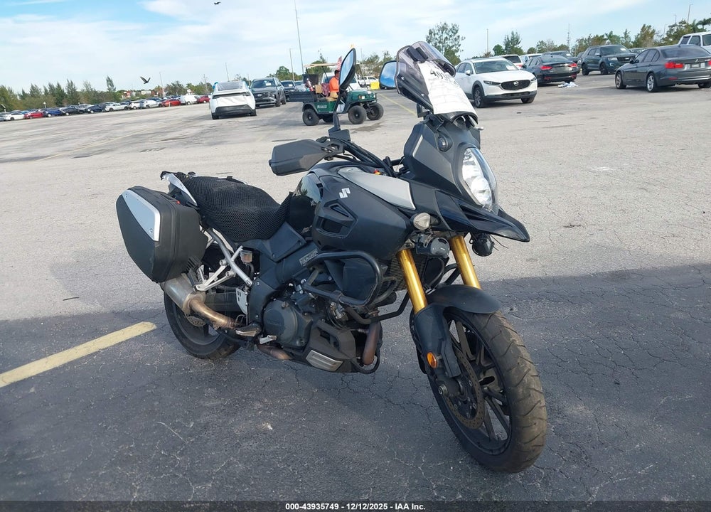 2014 SUZUKI DL1000 VIN: JS1VU51A9E2101865