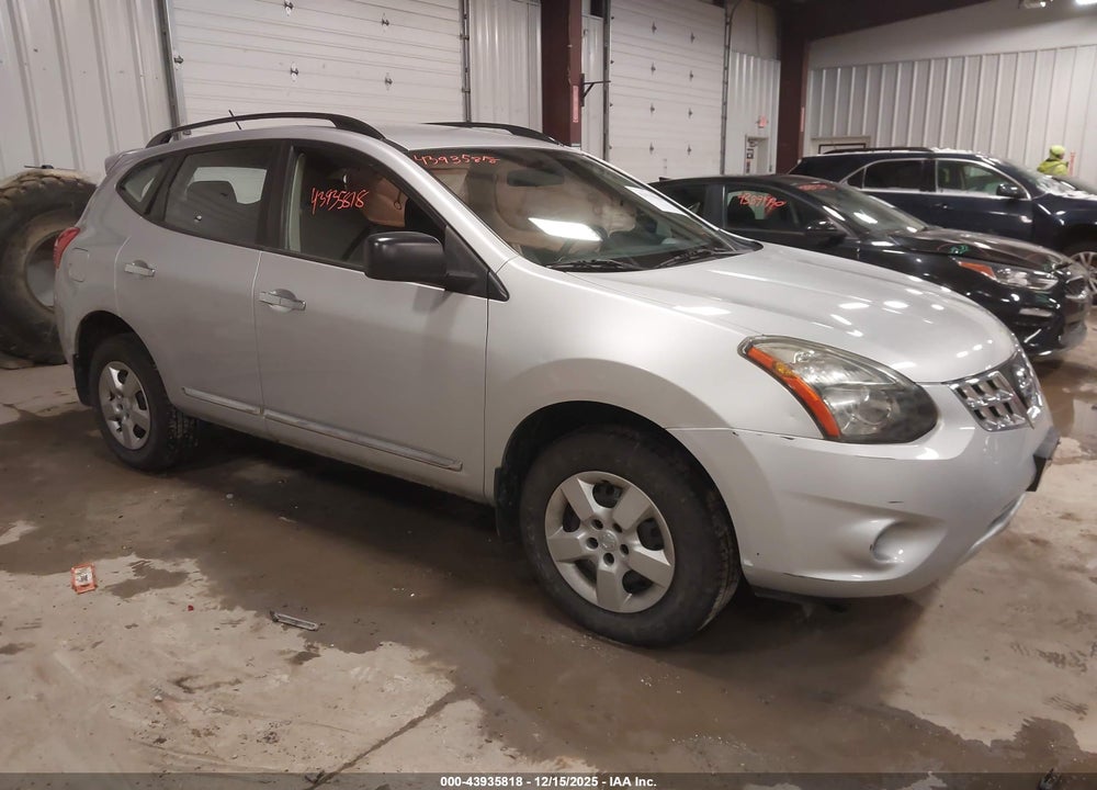 2014 NISSAN ROGUE SELECT S VIN: JN8AS5MV1EW707635