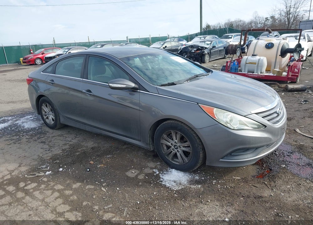 2014 HYUNDAI SONATA GLS VIN: 5NPEB4AC5EH861121