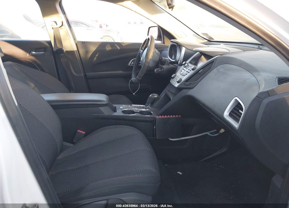 2017 CHEVROLET EQUINOX LS VIN: 2GNFLEEK0H6137717