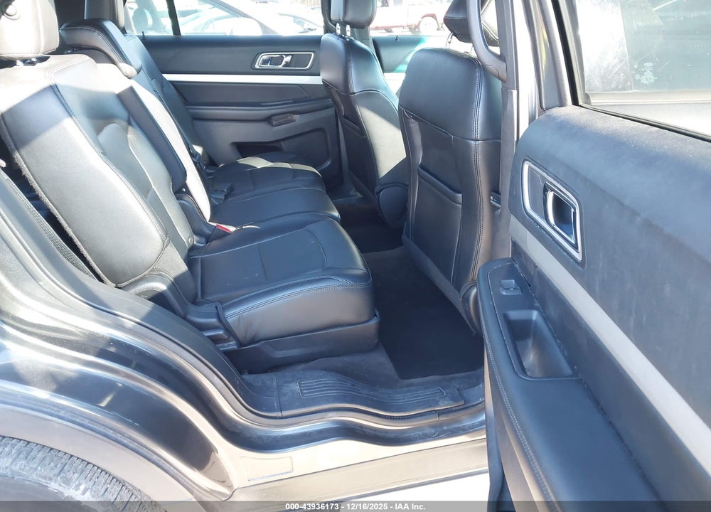 2016 FORD EXPLORER XLT VIN: 1FM5K8D8XGGA02639