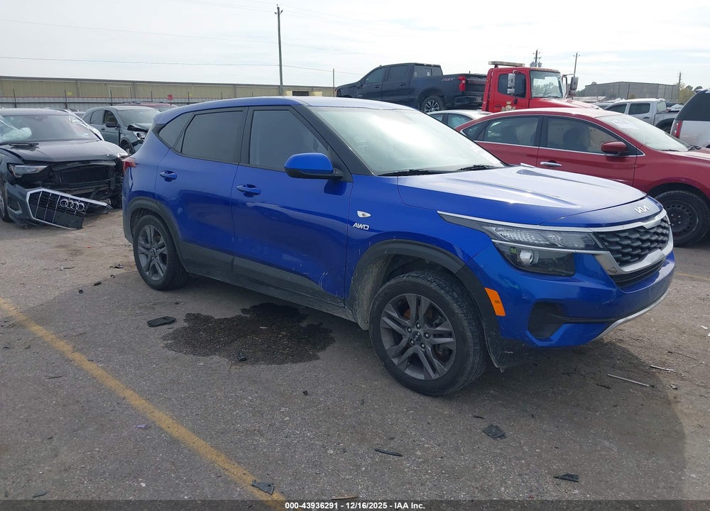 2023 KIA SELTOS LX VIN: KNDEPCAA3P7380074