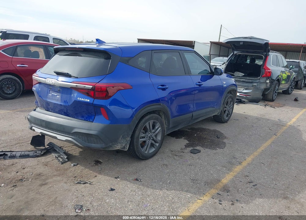 2023 KIA SELTOS LX VIN: KNDEPCAA3P7380074