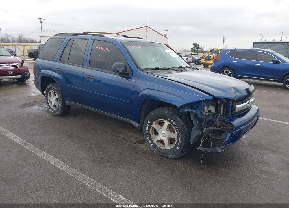 2006 CHEVROLET TRAILBLAZER LS VIN: 1GNDT13S162156211