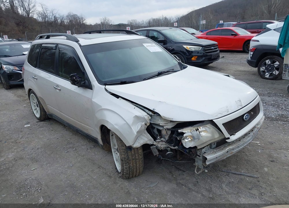 2013 SUBARU FORESTER 2.5X PREMIUM VIN: JF2SHADC2DG413998