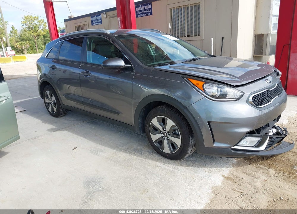 2017 KIA NIRO LX VIN: KNDCB3LC6H5082734