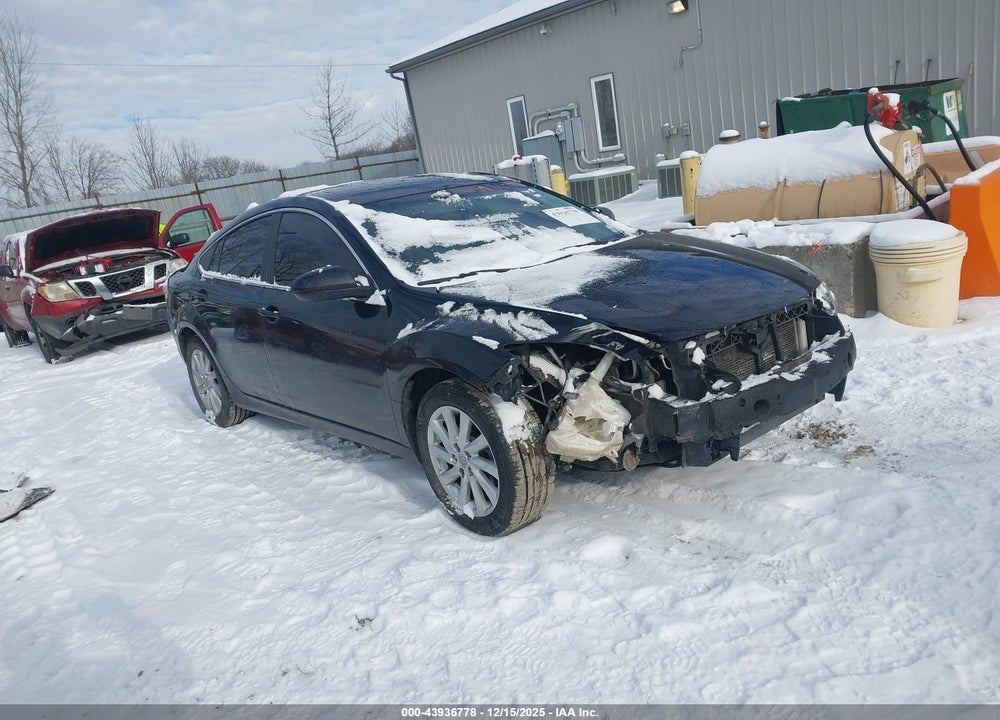 2011 MAZDA 6 I TOURING VIN: 1YVHZ8CH1B5M19208