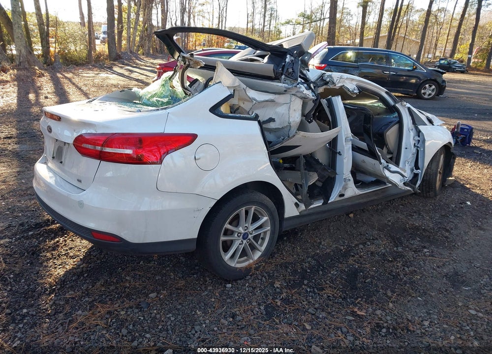 2018 FORD FOCUS SE VIN: 1FADP3F25JL225298