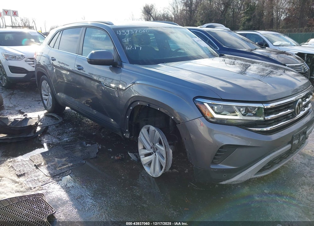 2022 VOLKSWAGEN ATLAS CROSS SPORT 2.0T SE W/TECHNOLOGY VIN: 1V2KC2CA8NC207790