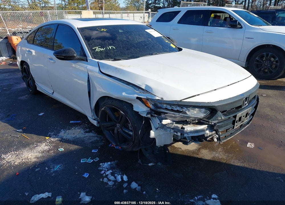 2018 HONDA ACCORD SPORT 2.0T VIN: 1HGCV2F34JA032359