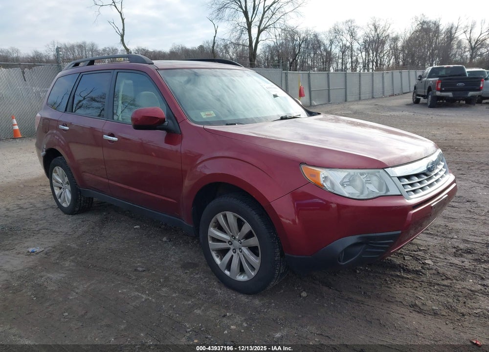 2011 SUBARU FORESTER 2.5X PREMIUM VIN: JF2SHADC5BH779610