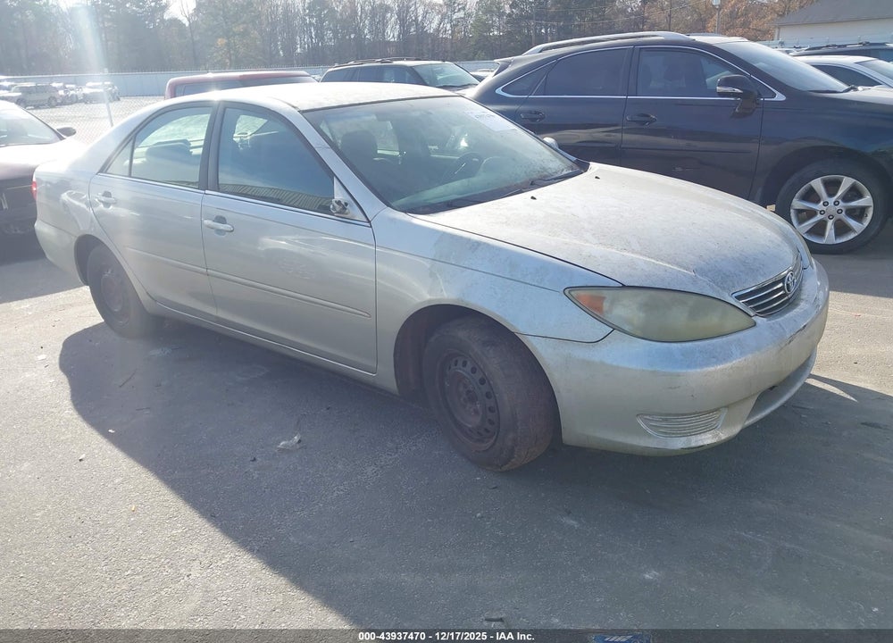 2005 TOYOTA CAMRY LE VIN: 4T1BE32K45U081090