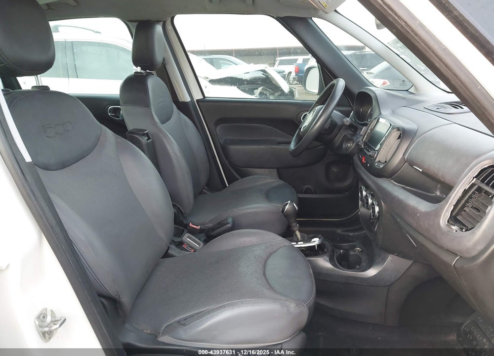 2014 FIAT 500L LOUNGE VIN: ZFBCFACH1EZ017284