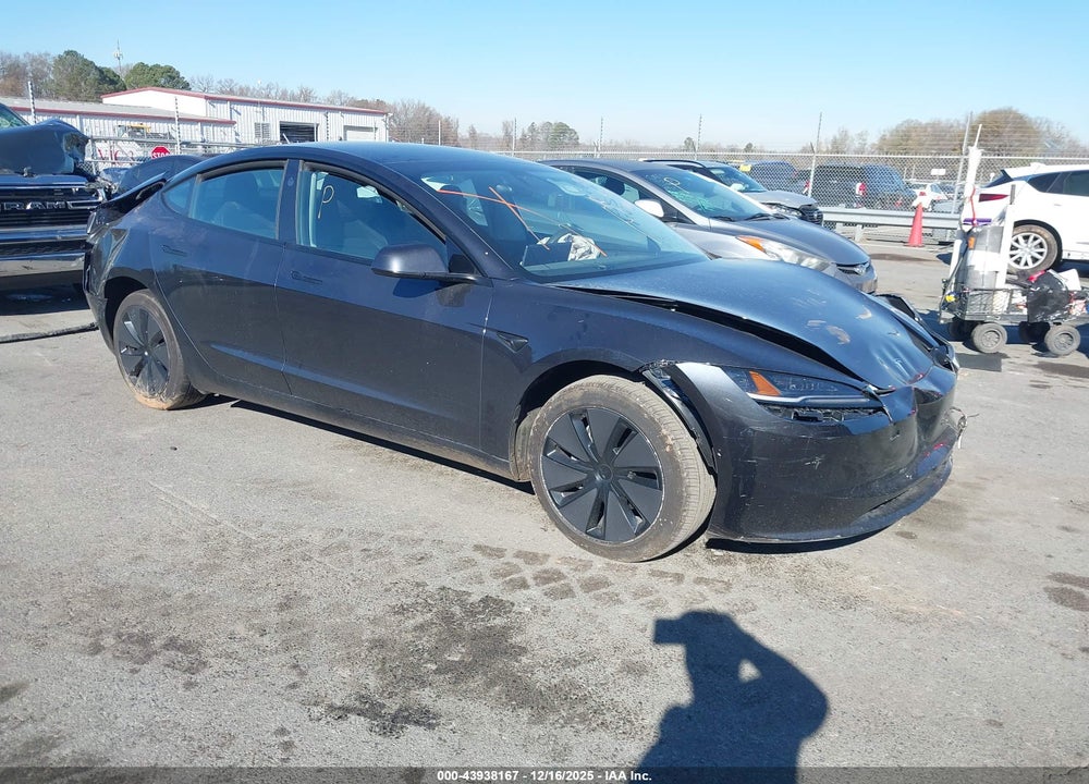 2025 TESLA MODEL 3 LONG RANGE REAR-WHEEL DRIVE/STANDARD REAR-WHEEL DRIVE VIN: 5YJ3E1EA1SF934355
