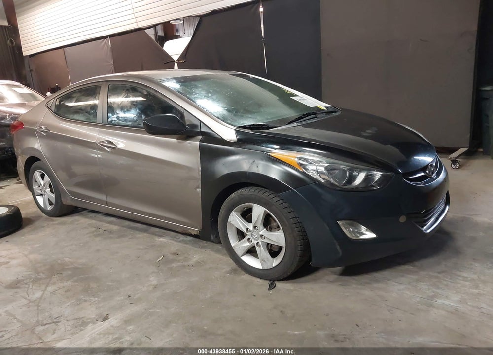 2013 HYUNDAI ELANTRA GLS VIN: 5NPDH4AE9DH243746