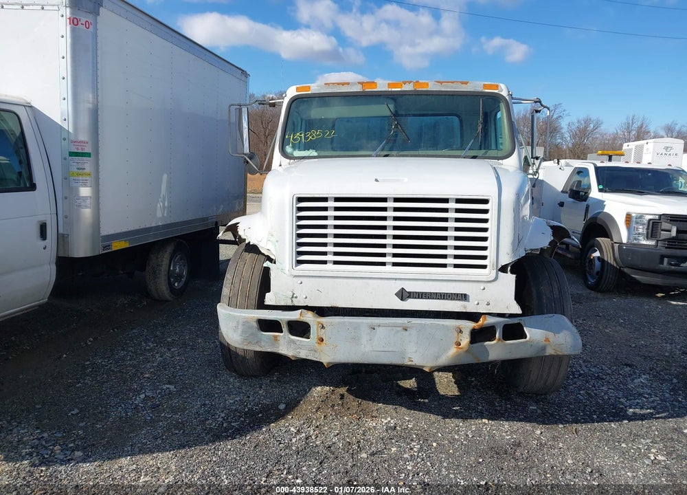 2001 INTERNATIONAL 4000 4700 VIN: 1HTSCAAM81H379097
