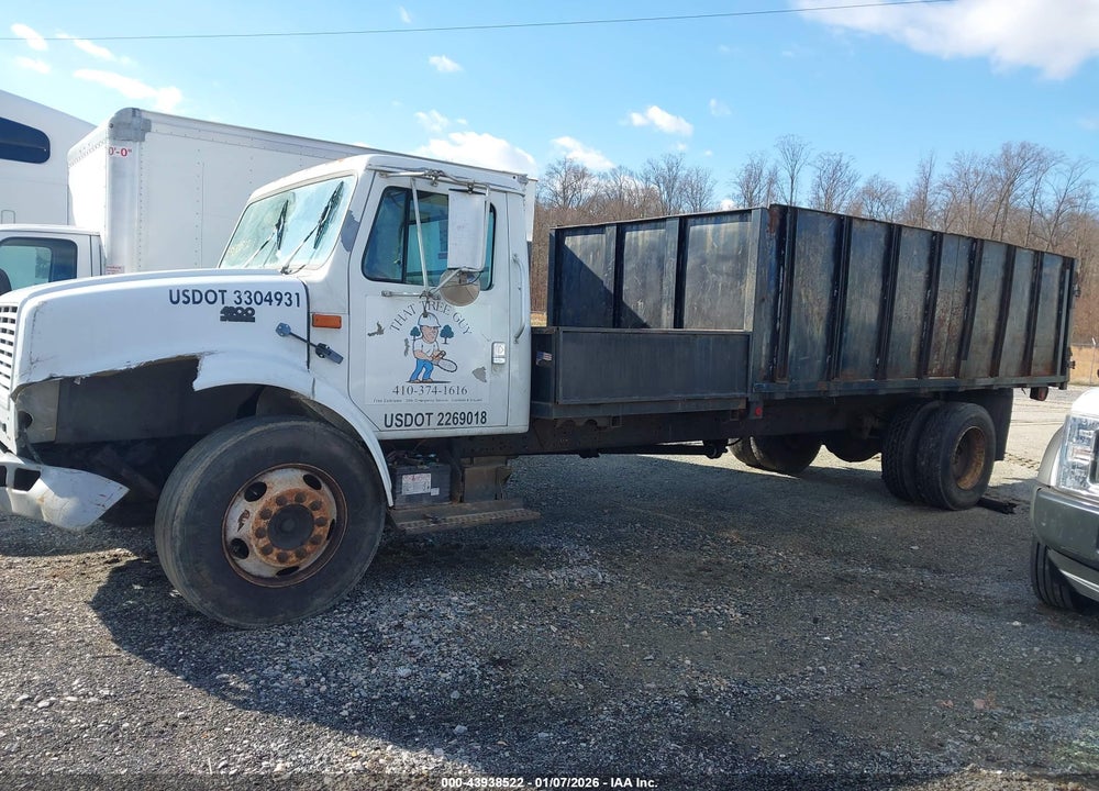 2001 INTERNATIONAL 4000 4700 VIN: 1HTSCAAM81H379097