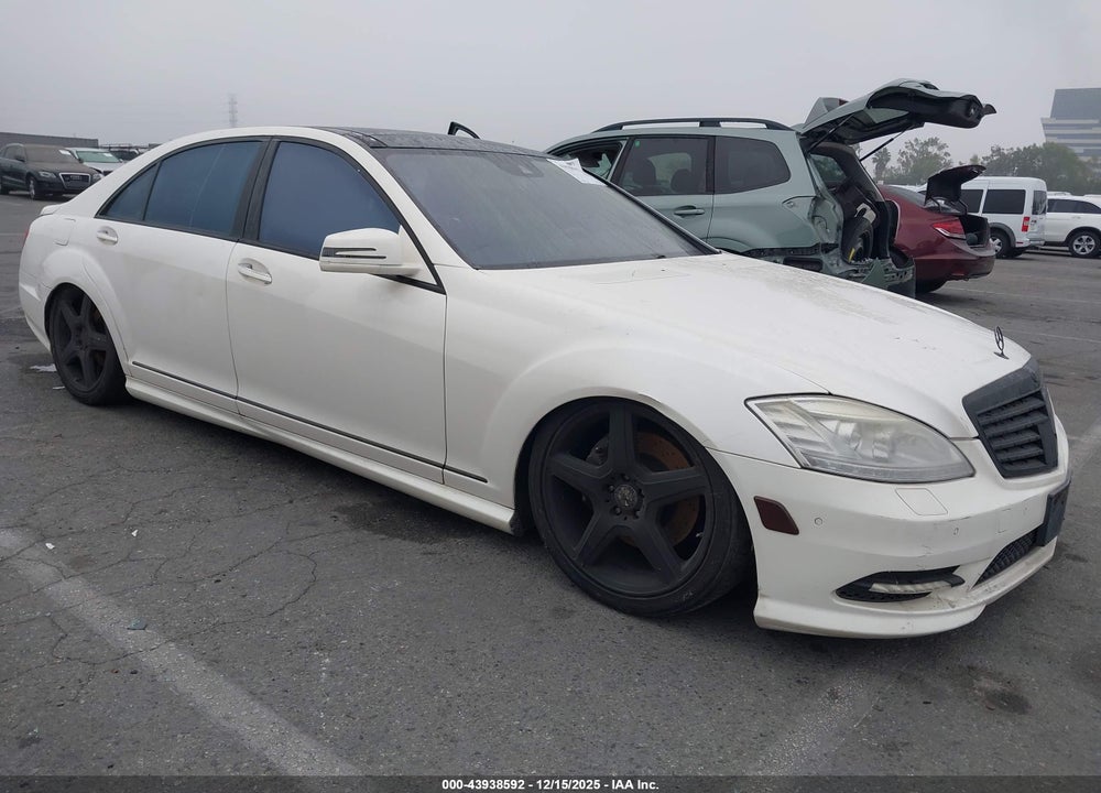 2013 MERCEDES-BENZ S 550 VIN: WDDNG7DB6DA500241