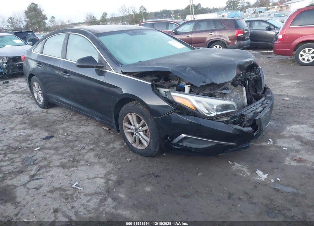 2016 HYUNDAI SONATA SE VIN: 5NPE24AF5GH304366