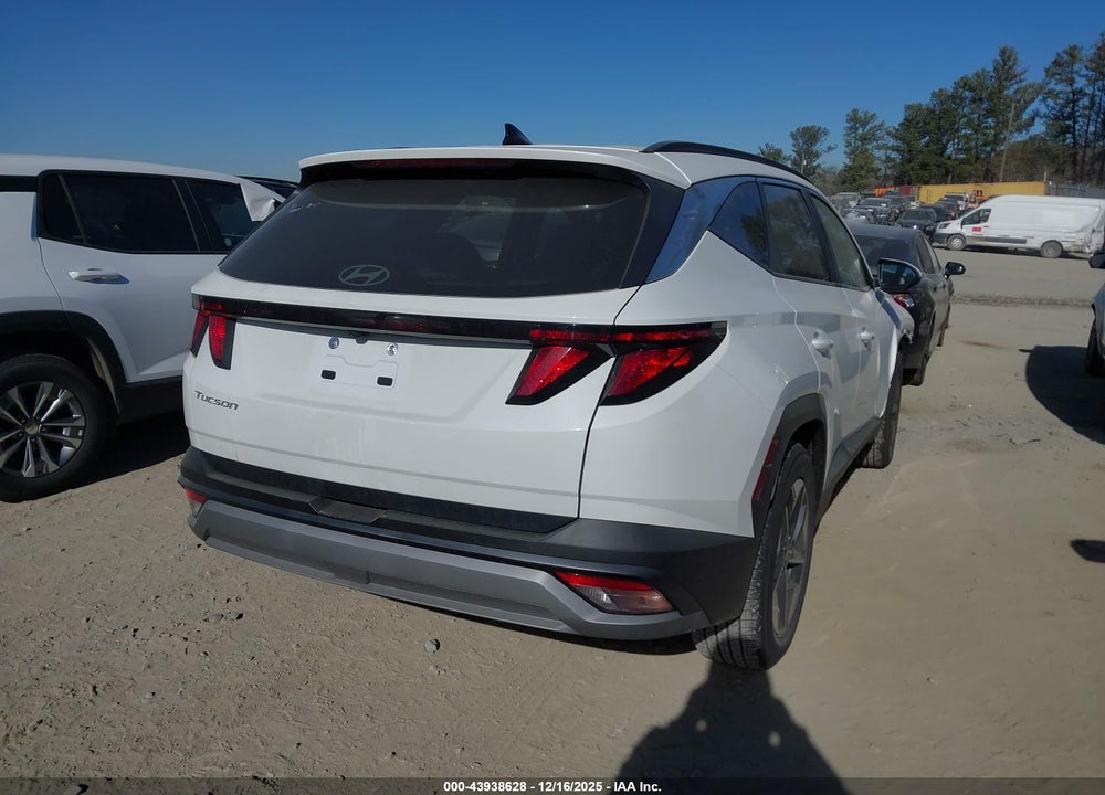 2026 HYUNDAI TUCSON SEL VIN: 5NMJB3DE6TH642006