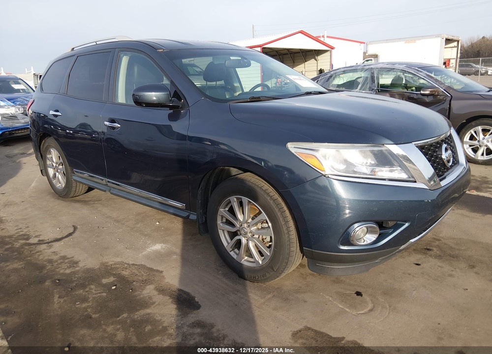 2016 NISSAN PATHFINDER SL VIN: 5N1AR2MN0GC656201