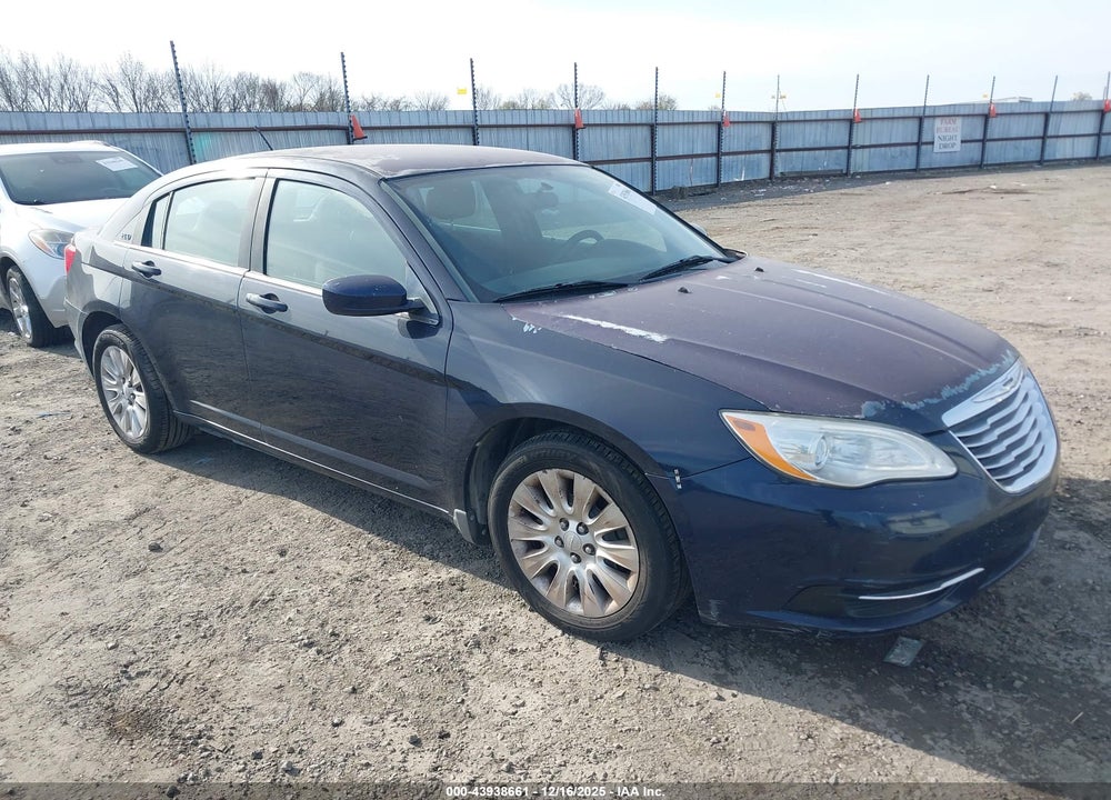 2013 CHRYSLER 200 LX VIN: 1C3CCBAB0DN733405