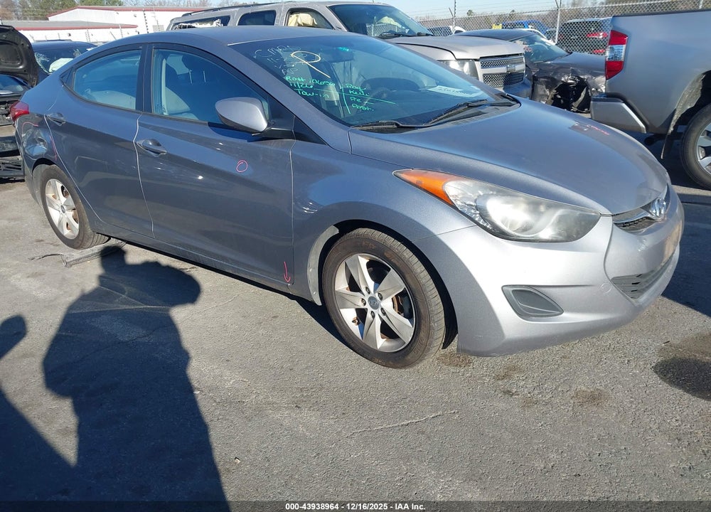 2013 HYUNDAI ELANTRA GLS VIN: KMHDH4AE9DU781901