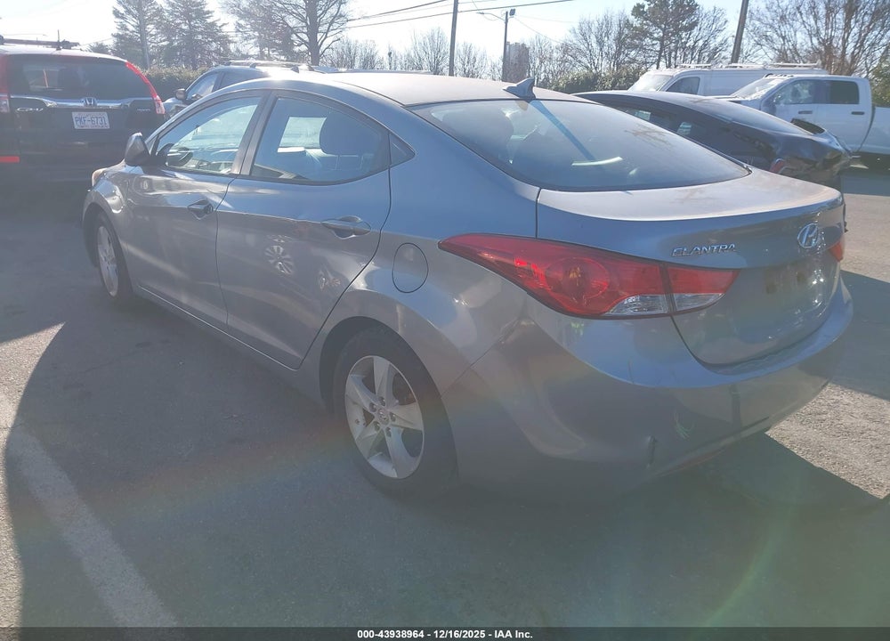 2013 HYUNDAI ELANTRA GLS VIN: KMHDH4AE9DU781901