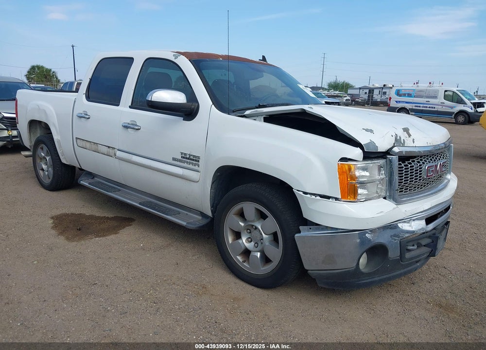 2011 GMC SIERRA 1500 SLE VIN: 3GTP1VE06BG352709