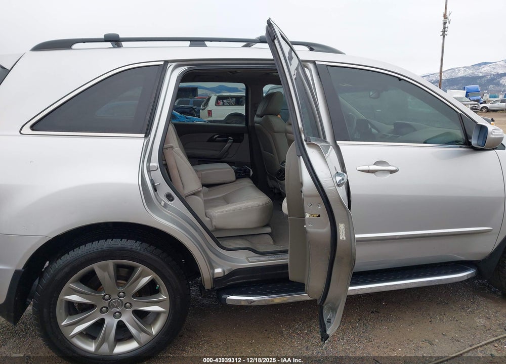 2013 ACURA MDX TECHNOLOGY PACKAGE VIN: 2HNYD2H48DH519173