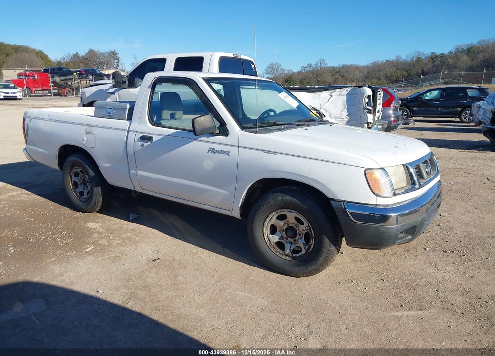 1999 NISSAN FRONTIER XE VIN: 1N6DD21S3XC325586