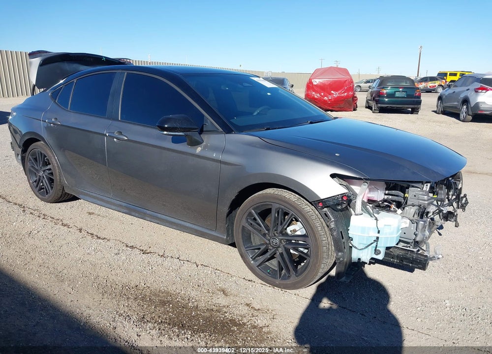 2025 TOYOTA CAMRY XSE VIN: 4T1DAACK1SU625693