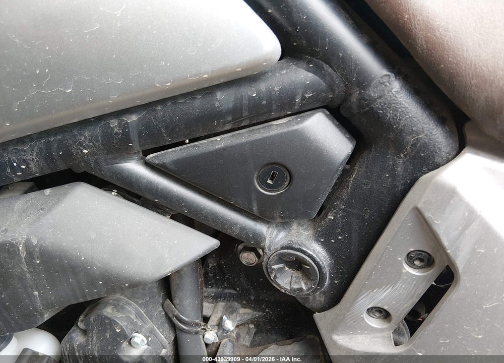 2023 CF MOTO 700 CL-X VIN: LCEPEWL19P6002943