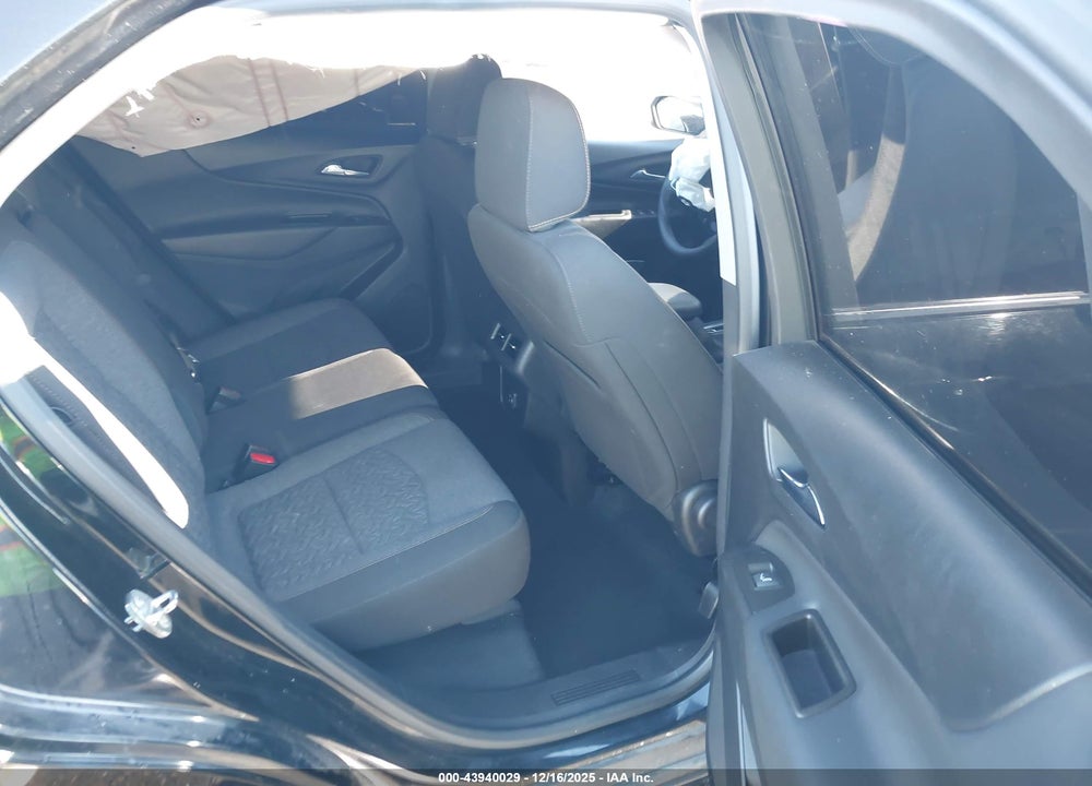 2023 CHEVROLET EQUINOX FWD LT VIN: 3GNAXKEG0PL196317