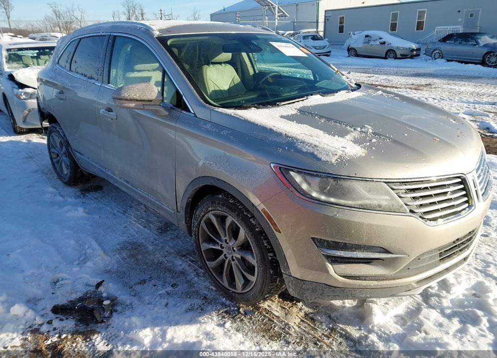 2017 LINCOLN MKC SELECT VIN: 5LMCJ2C91HUL40643