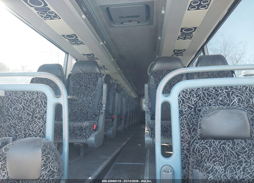2015 VAN HOOL TOURIST COACH TX VIN: YE2YC21B0F2041284