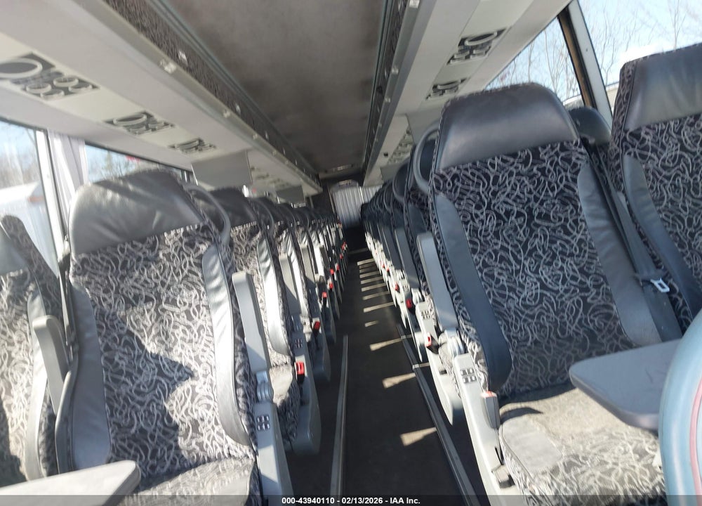 2015 VAN HOOL TOURIST COACH TX VIN: YE2YC21B0F2041284