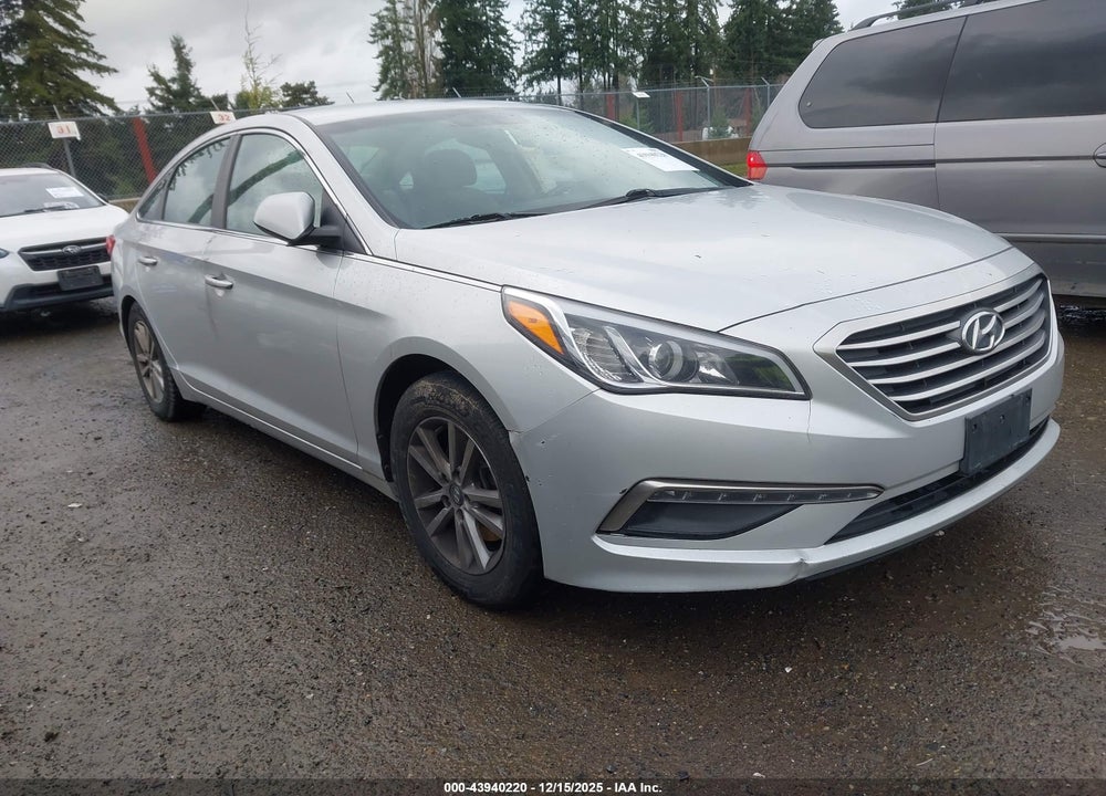 2015 HYUNDAI SONATA SE VIN: 5NPE24AF9FH014453