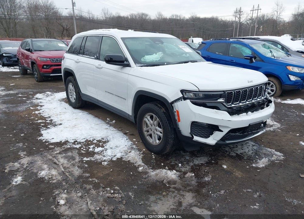 2023 JEEP GRAND CHEROKEE LAREDO 4X4 VIN: 1C4RJHAG2PC660919