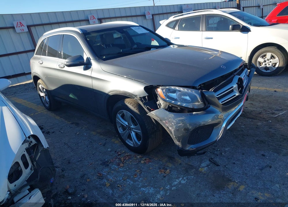 2017 MERCEDES-BENZ GLC 300 VIN: WDC0G4JB2HV010945