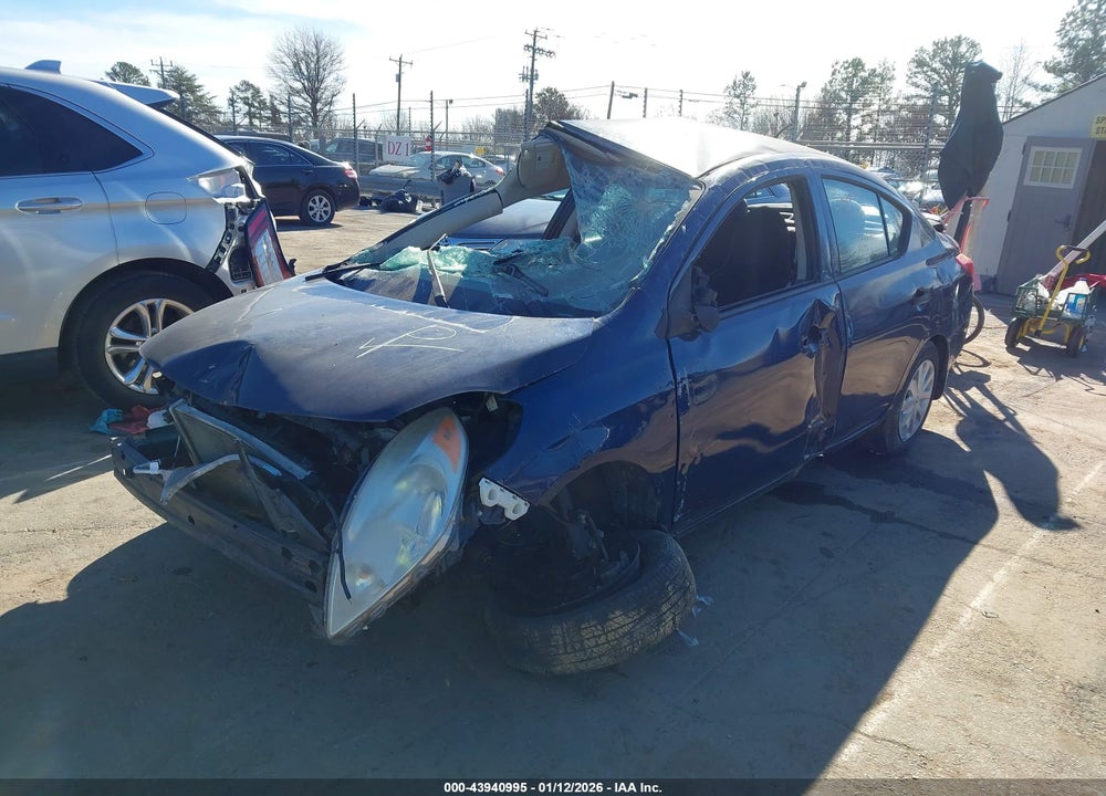 2014 NISSAN VERSA 1.6 S VIN: 3N1CN7AP7EL824593